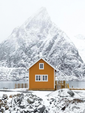 Гостиница Olstind in Sakrisøy  Москенес